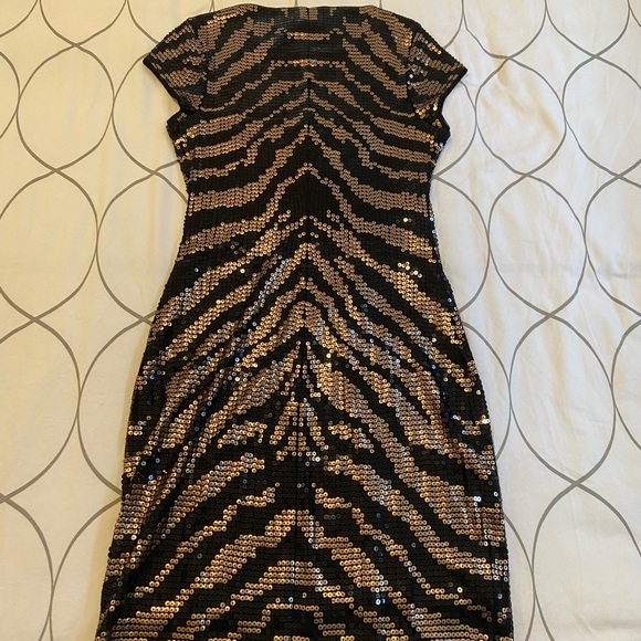 XS Express Sequins Dress with Black & Copper Zebra Pattern - Picture 6 of 10